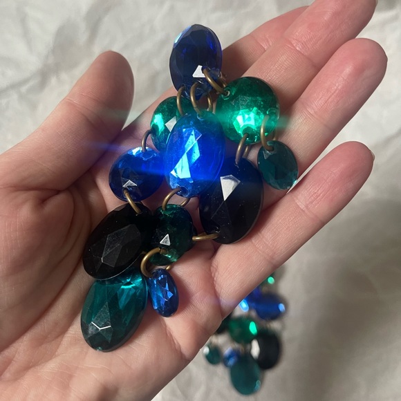 Amy Jo New York Blue Crystal Long Dangle Earrings - Picture 4 of 9